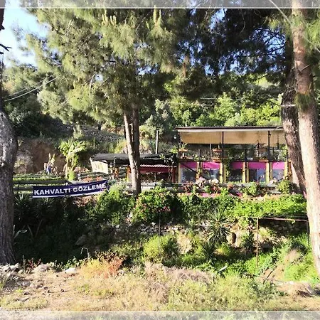Zeytinada Ve Goezleme Vandrerhjem