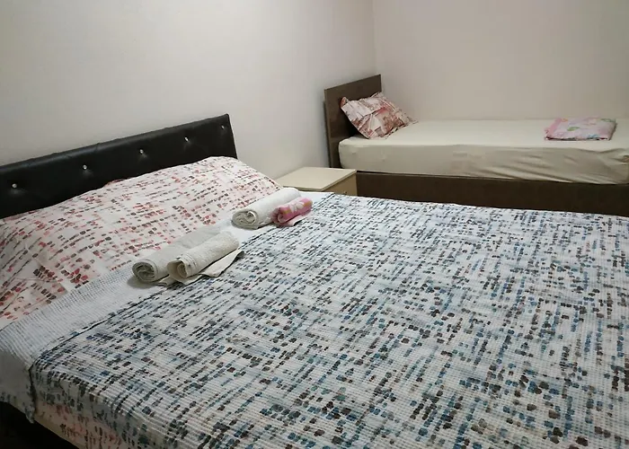 Zeytinada Ve Goezleme ホステル *