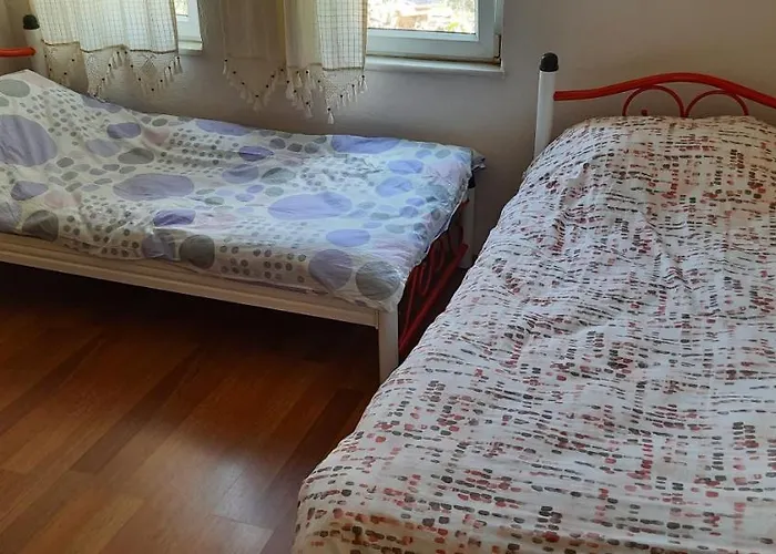 Zeytinada Ve Goezleme